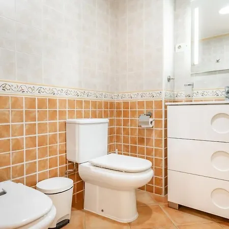 Cozy Getaway With Pool, Close To The By Rems Benalmadena