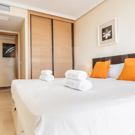 Cozy Getaway With Pool, Close To The By Rems Benalmadena