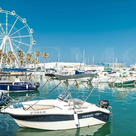 Cozy Getaway With Pool, Close To The By Rems * Benalmadena